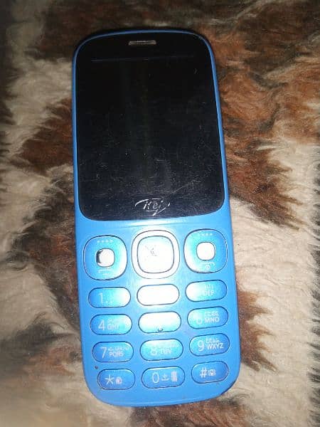 big lcd itel dual sim pta approve ok condition no fault 2