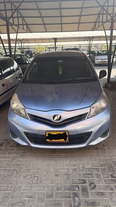 Toyota Vitz 2012 3