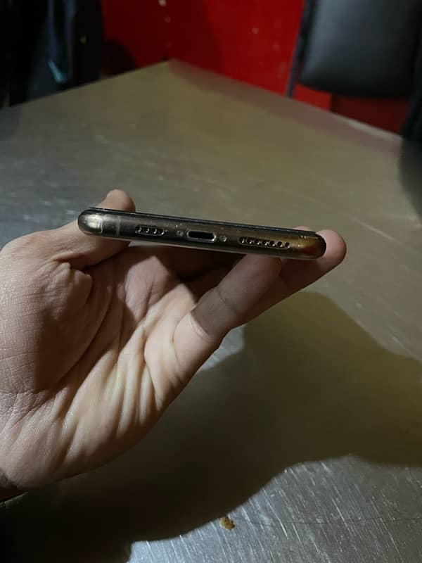 iphone 11 pro max non pta factory unlock 7