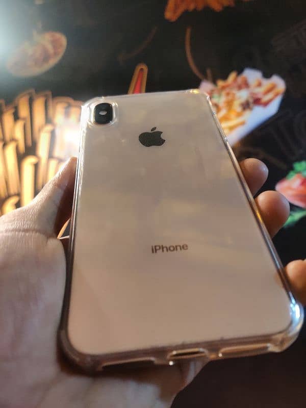 XS MAX 64 GB 2