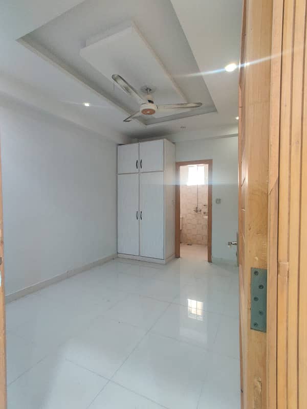 3 Bedroom Unfurnished Apartment Available For Rent In E-11 4