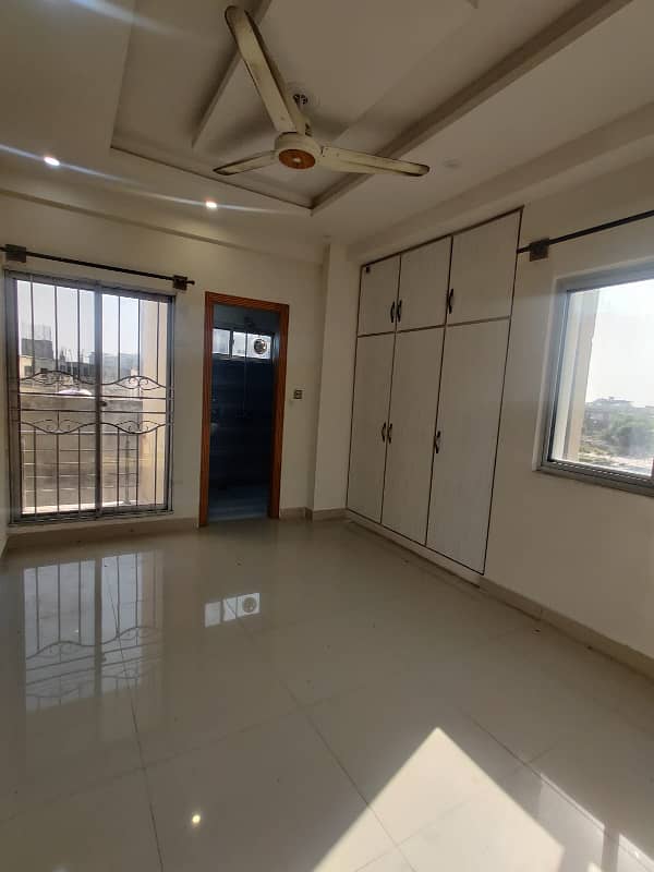 3 Bedroom Unfurnished Apartment Available For Rent In E-11 7