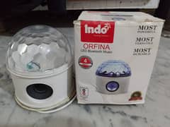 Disko light with bluetooth speaker differents light avalible with box