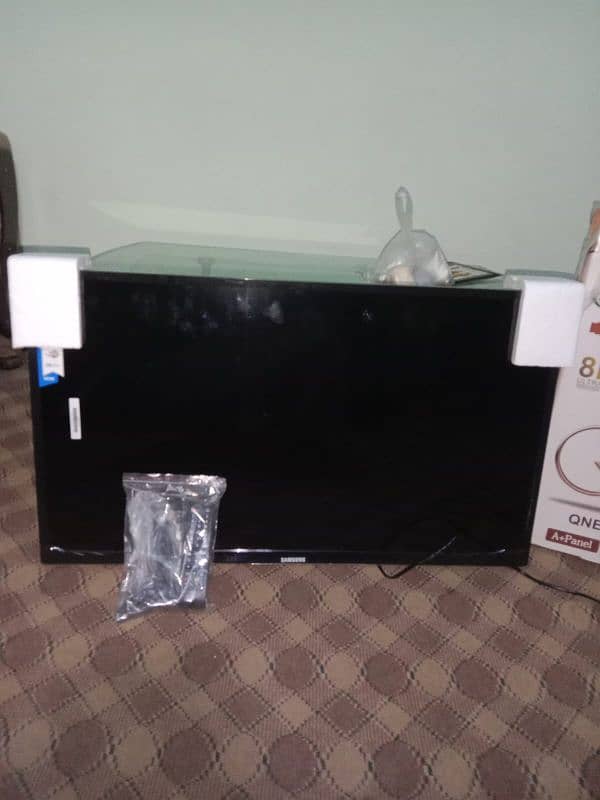 Samsung LED smart 43 inch (0312"8542337) 4