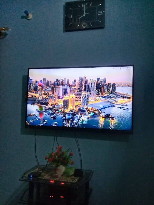 Samsung LED smart 43 inch (0312"8542337) 6