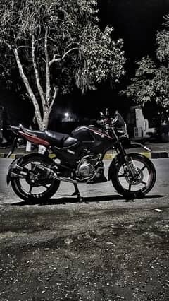 Yamaha 125G Ybr fully modified