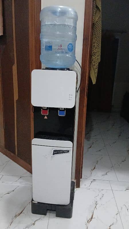 water dispenser 5