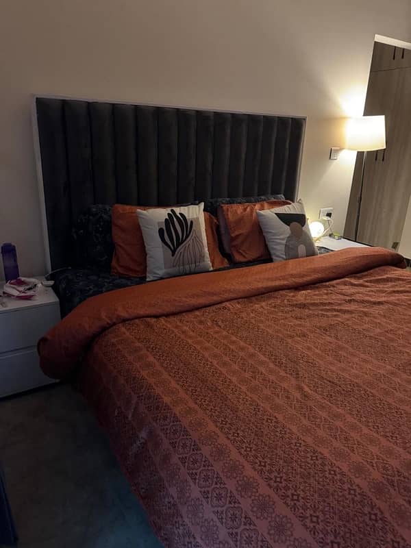 King Size Bed with 2 side tables. condition 8/10 4