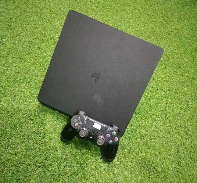 ps4 slim 0