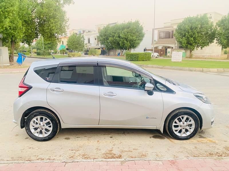 Nissan Note E Power 2016 3