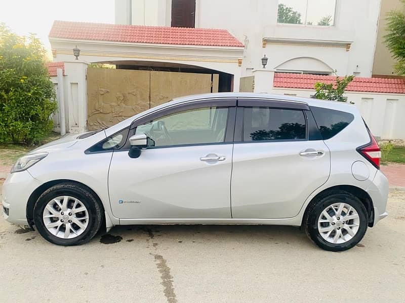 Nissan Note E Power 2016 6