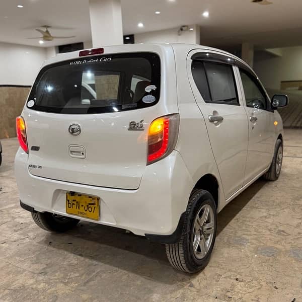 Daihatsu Mira 2012 1