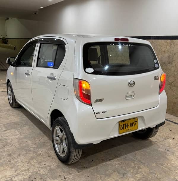 Daihatsu Mira 2012 5