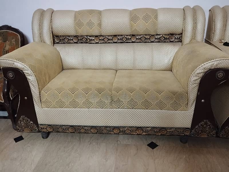 6-seater sofa set for sale 4