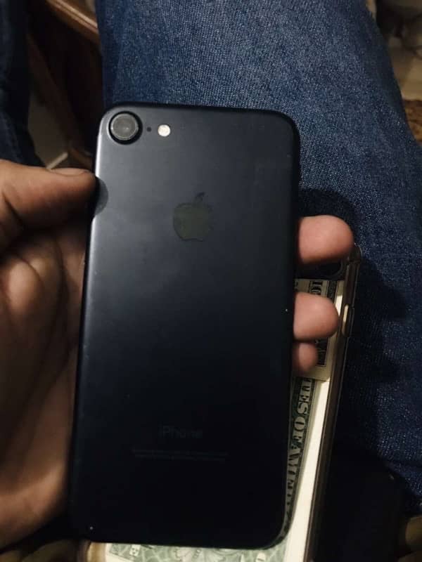 iphone 7 32gb 0