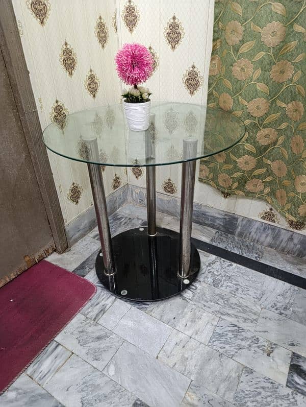 Center Aluminium Table With Glass Top 0