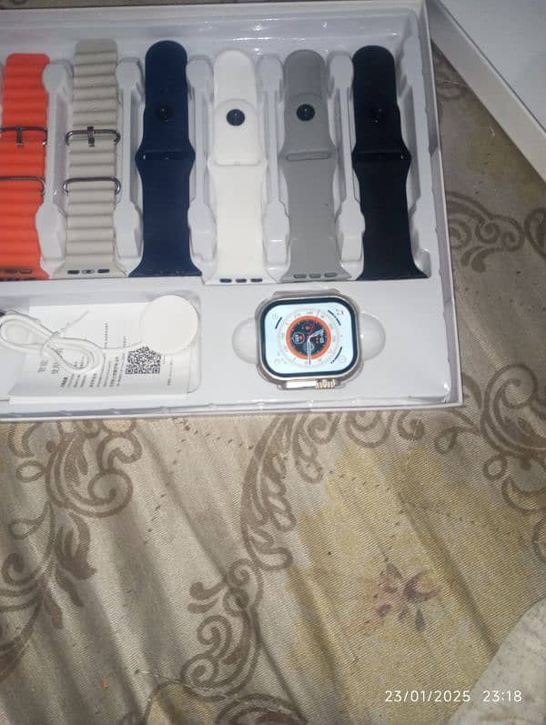 Brand new 7 +1 straps smart watch 5