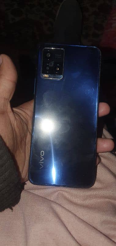 vivo y33s 7