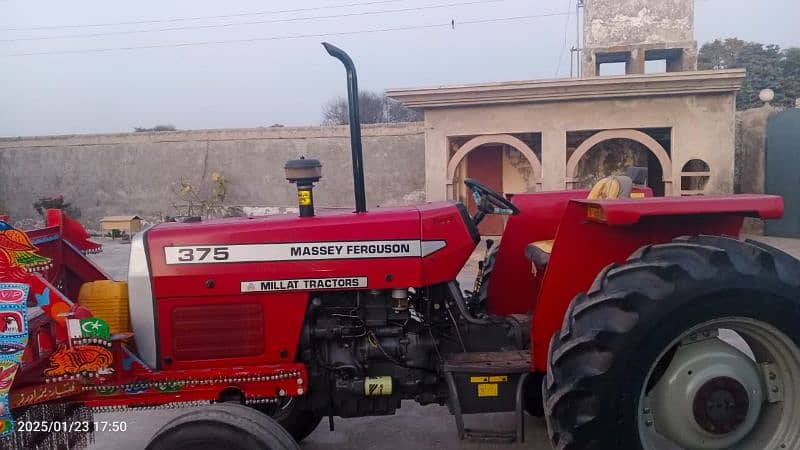 Massey 375 tractor 0