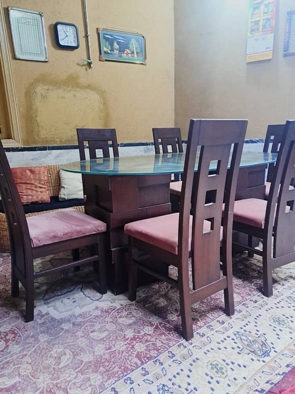 Dining Table with 6 Chairs 0