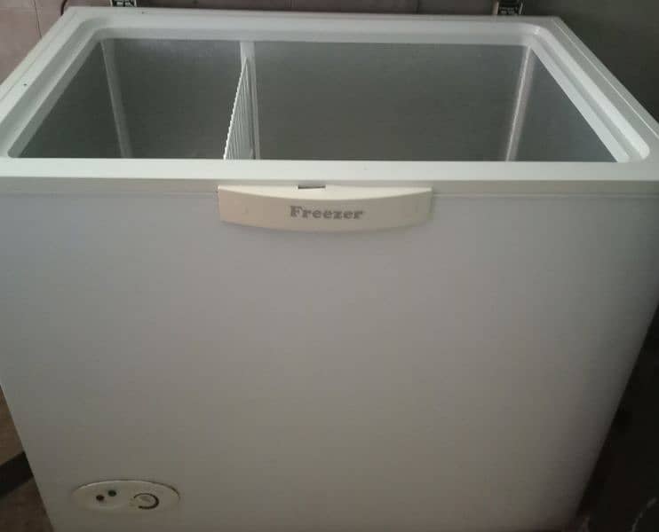 Deep freezer for sale 4