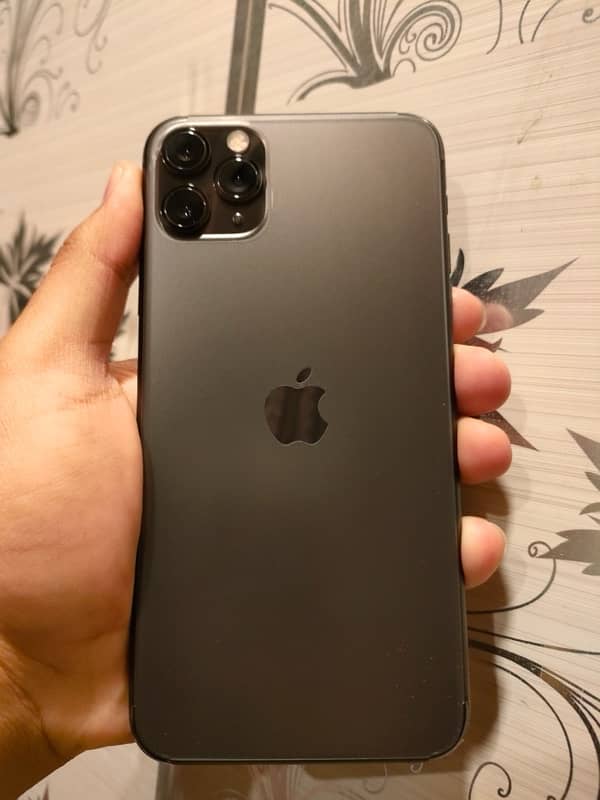 I phone 11 pro max 5