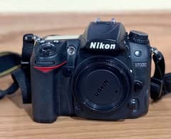 Nikon D7000 Camera With 18/140mm Lens