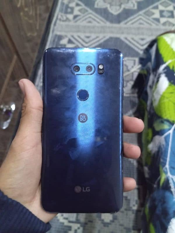 LG v30 gaming beast 3