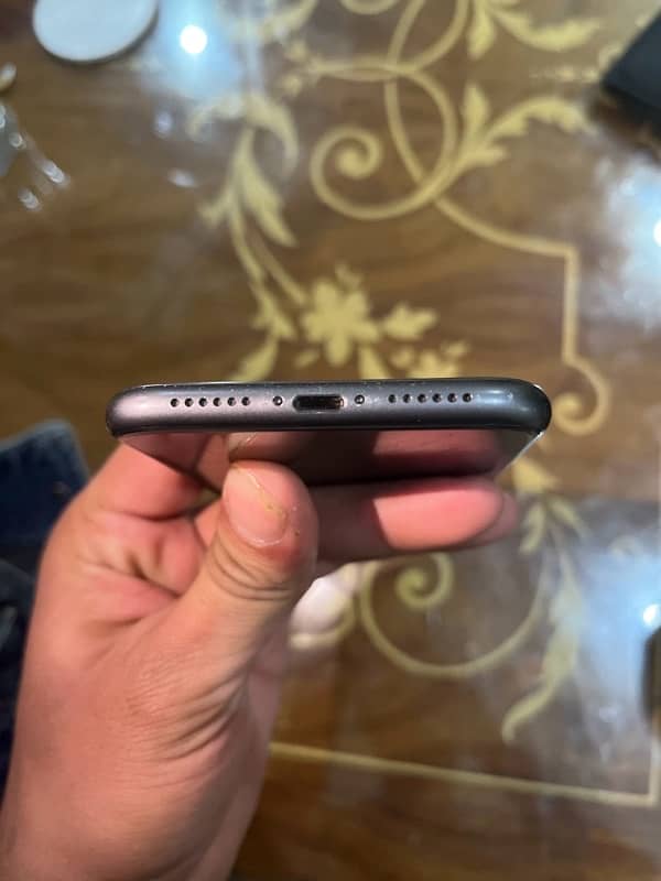 Iphone 11 pta 3