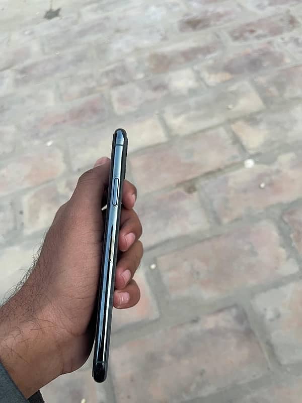 Iphone 11 Pro max 256gb Non pta 1