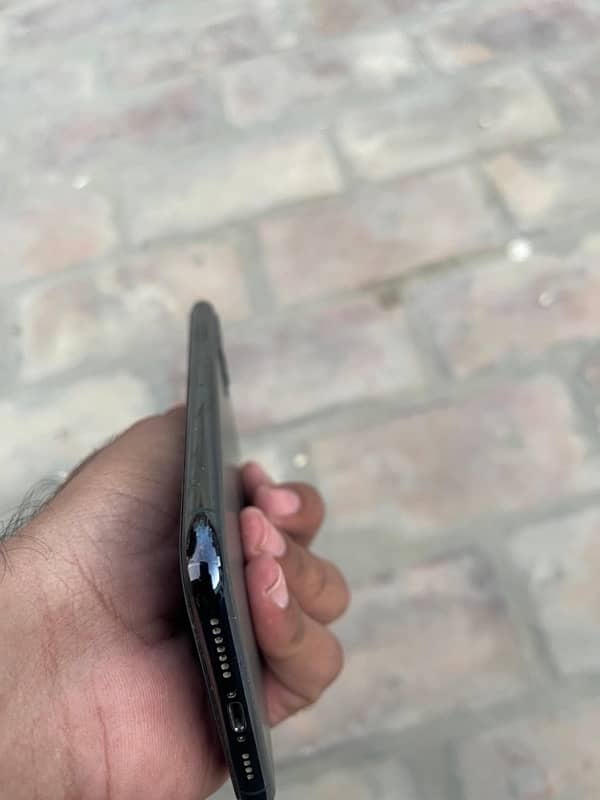 Iphone 11 Pro max 256gb Non pta 6