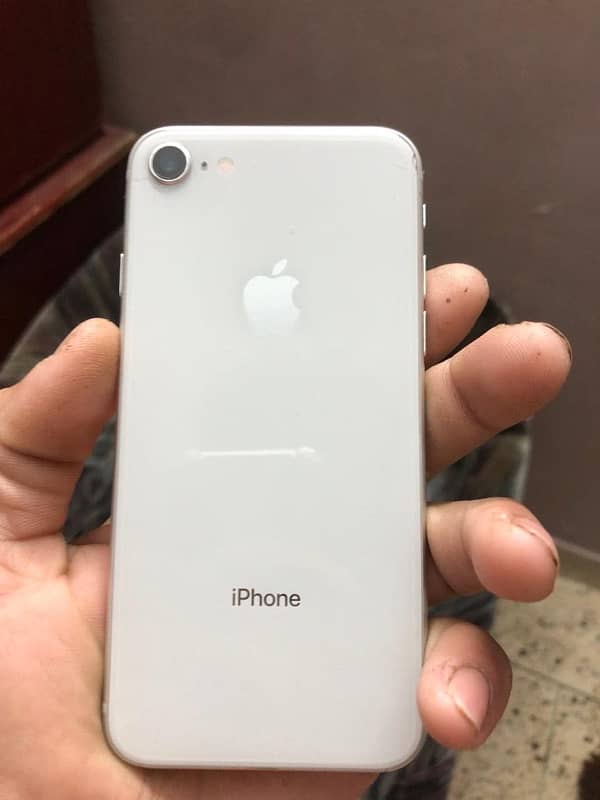 iPhone 8 non pta jv 1