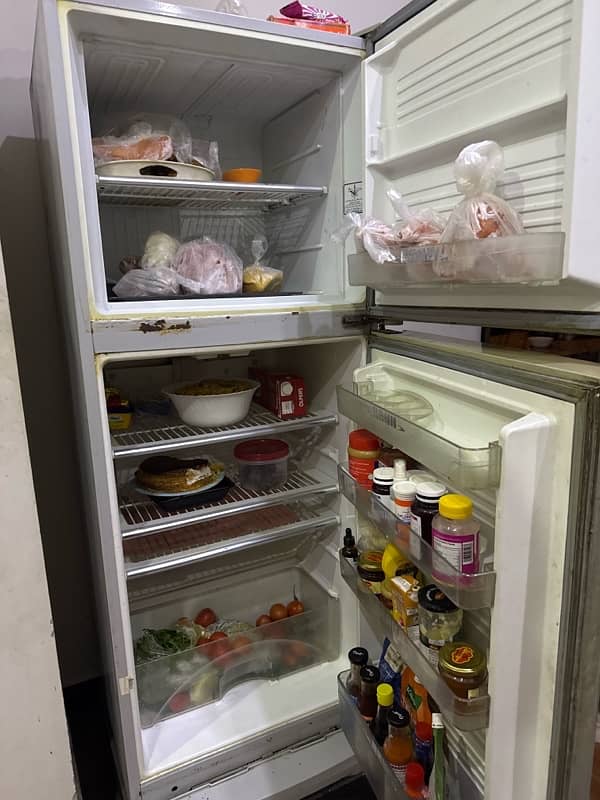 dawlance fridge 3