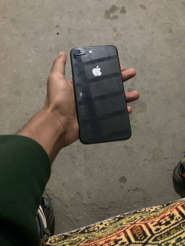 iPhone 8plus 1