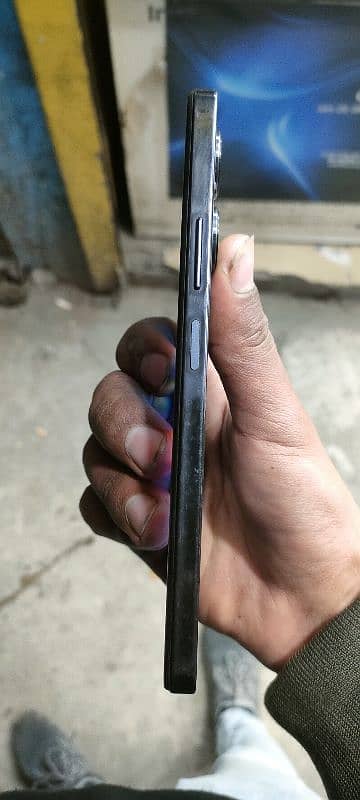 Infinix Note 30 4