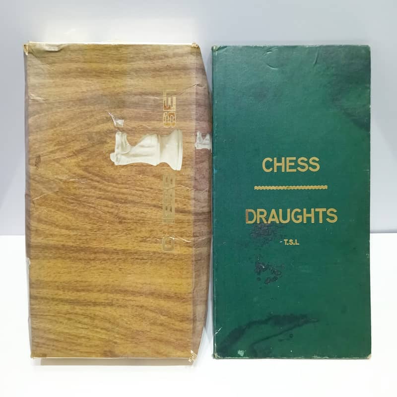 1960s Vintage Grace Toys Chess Complete Set, 3.5” King, Original Box 9