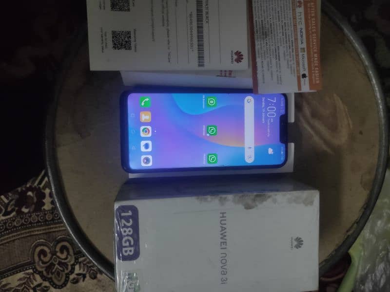 Huawei Nova 3i 4gb 128gb with box 0