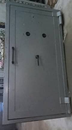 SAFE DOOR HEAVY DUTY