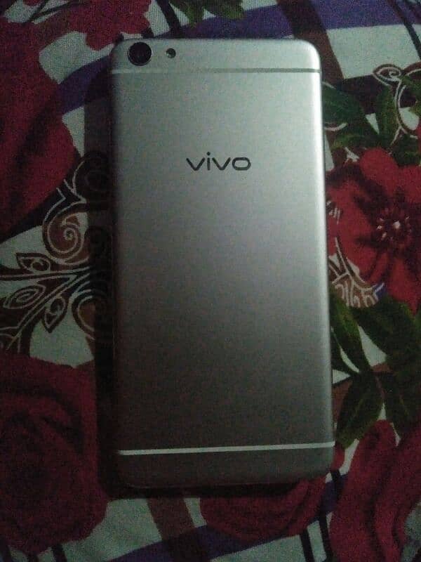 only mobile for sale 10/by10 4 /128 gb ma ha 2