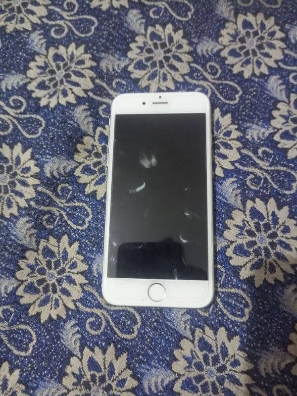 iphone 6 16gb candition 10/10 4