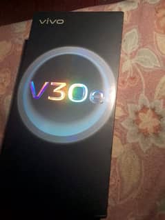 vivo v30e 5g 4 month used condition A1 all ok