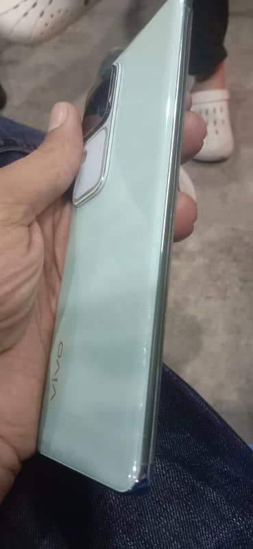 vivo v30 12+12 Ram 256 memory 4