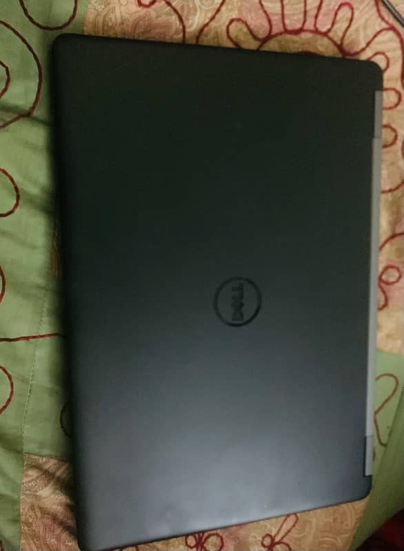 Dell latitude E5470 0