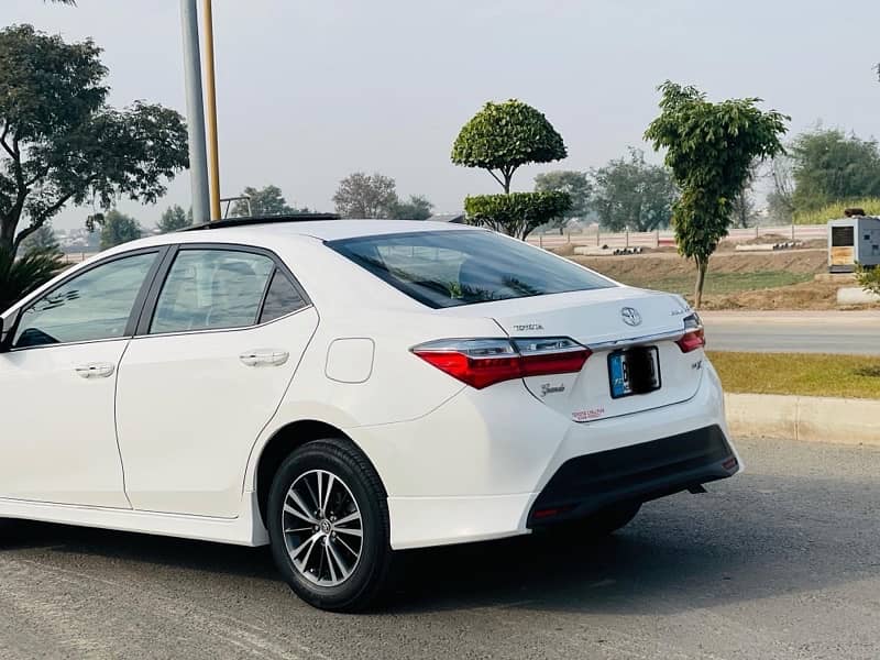 Toyota Altis Grande 2022 4