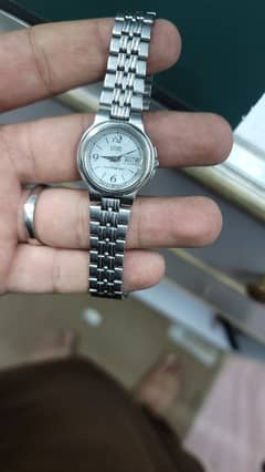 Ladies watches Available 100% original Casio Seiko Citizen