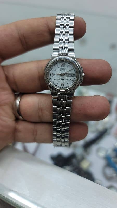 Ladies watches Available 100% original Casio Seiko Citizen 1