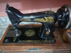 Singer sewing machine for sale