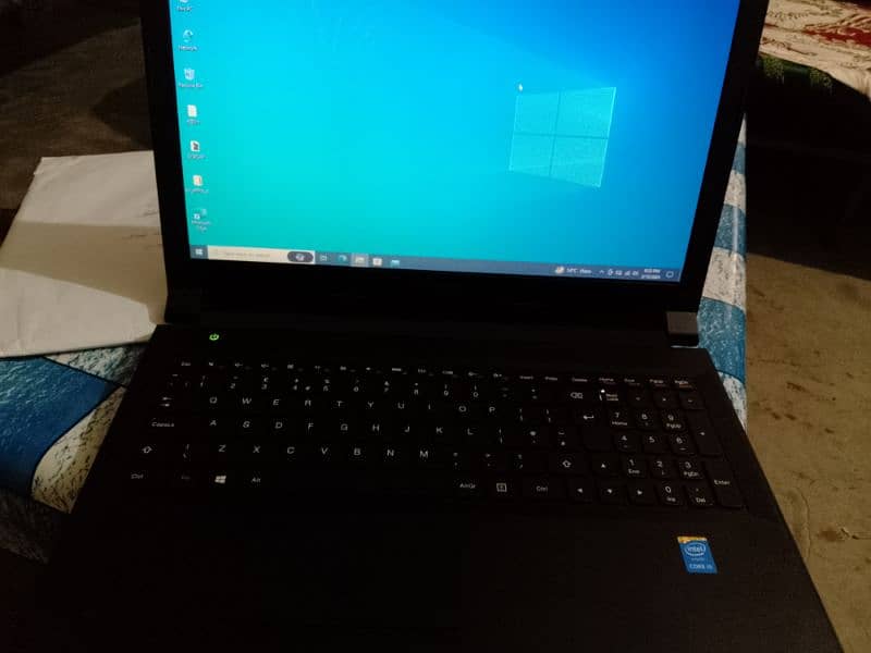 Laptop for sale. 8