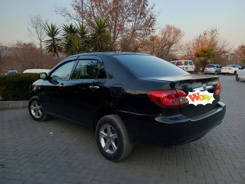 Toyota Corolla SE saloon 1.3 2005 model 2