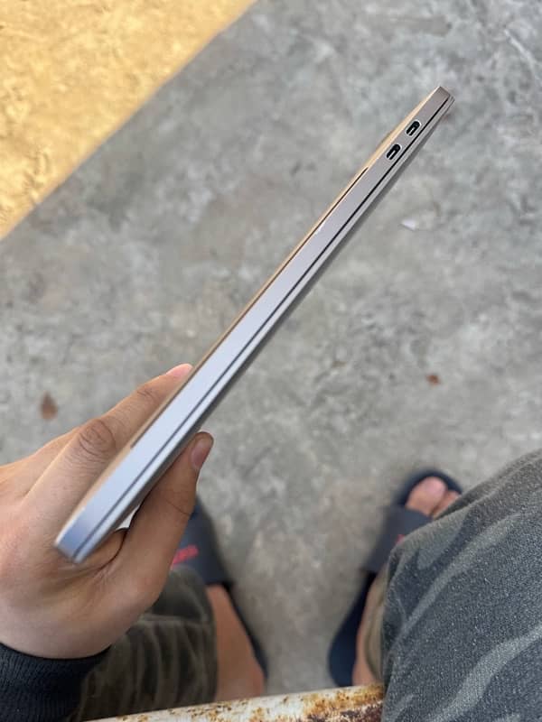 MacBook pro 2018 13’’ spece grey 16/256 2